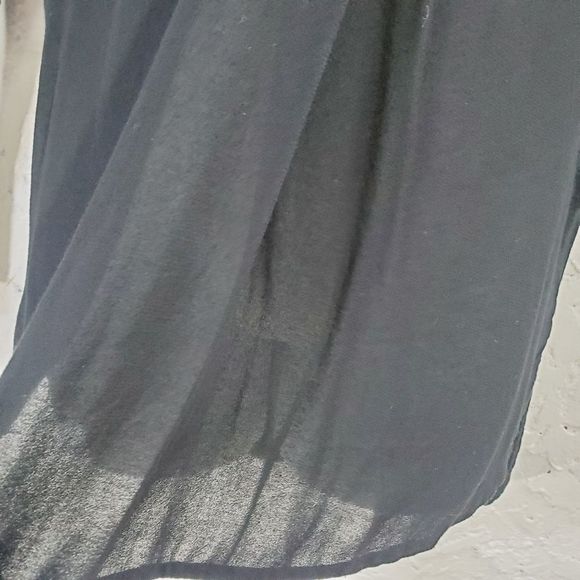 Vince  sheer  V neck Long sleeve  solid black silky blouse size  small - Picture 8 of 15